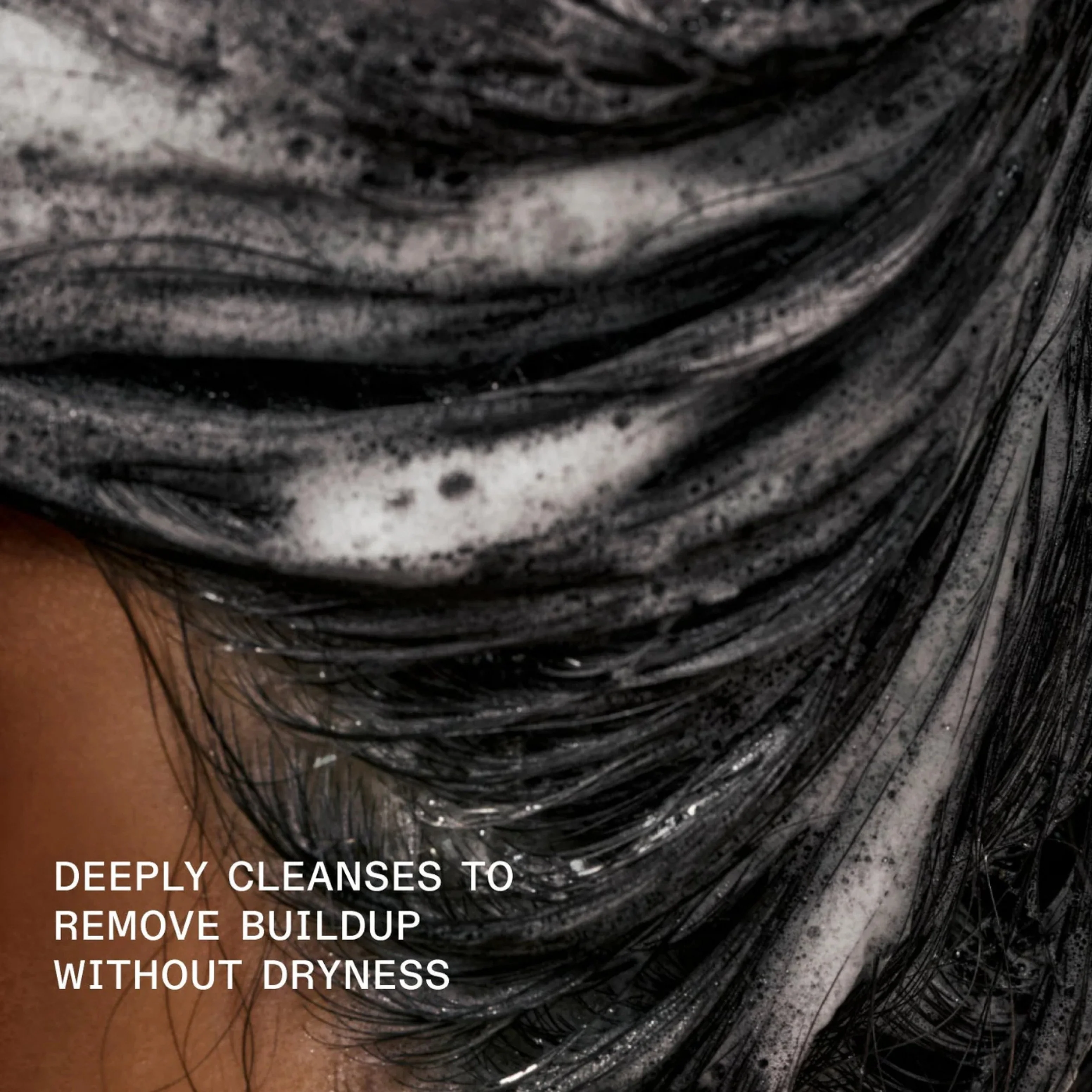 Olaplex Clarifying Shampoo No4 250ml - Image 2