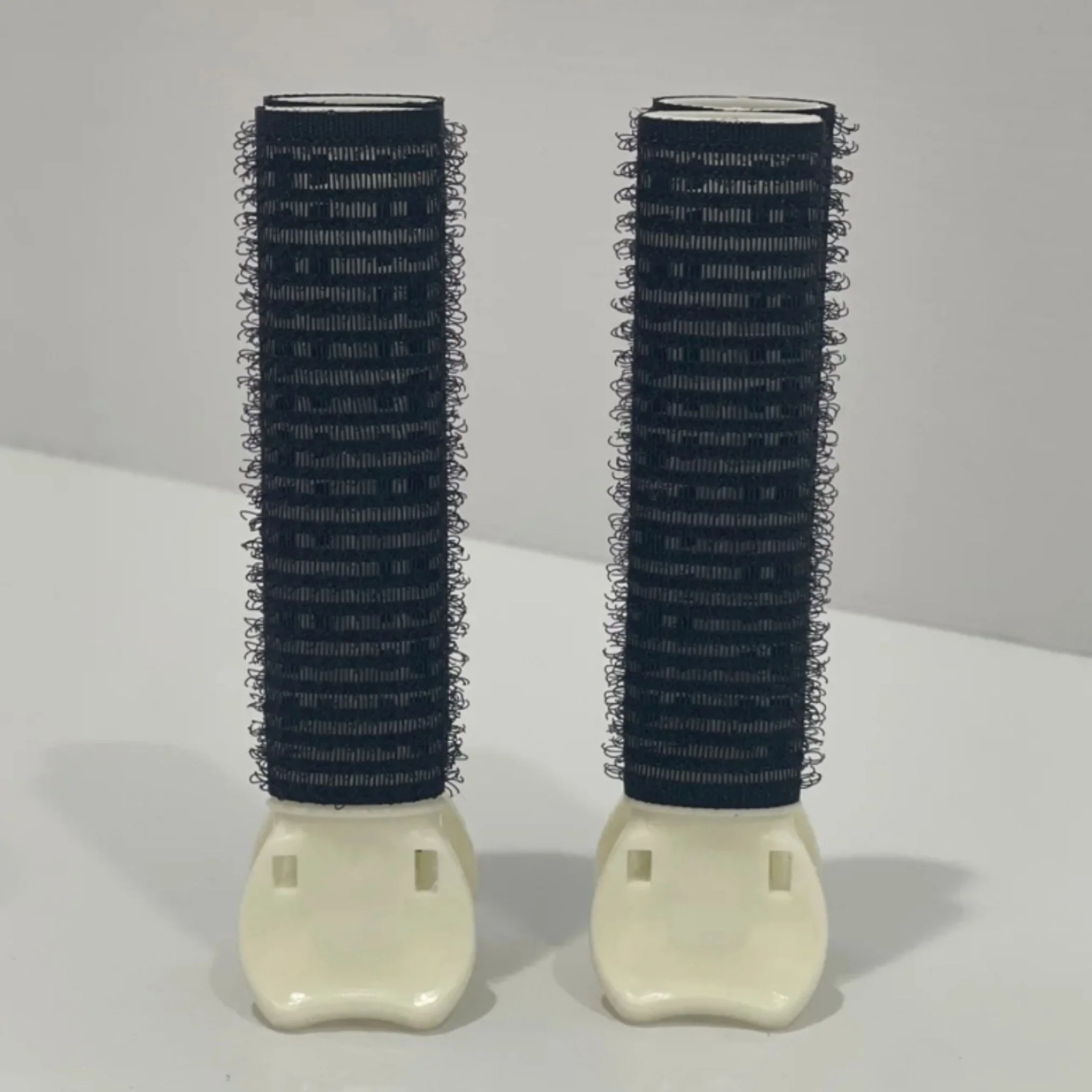 Velcro Root Lift Clip 2pk Black